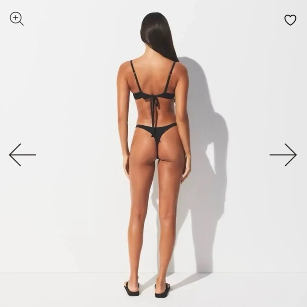 SKIMS Thong Bikini Bottom